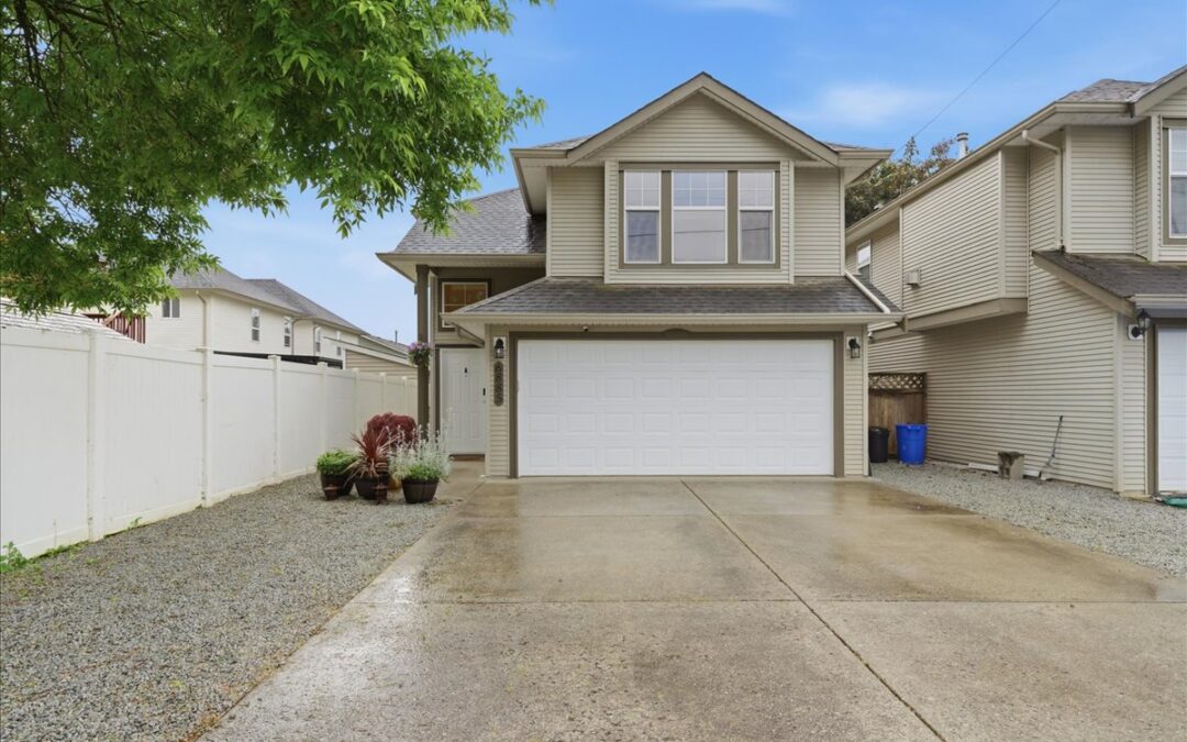 6885 INKMAN ROAD,  AGASSIZ