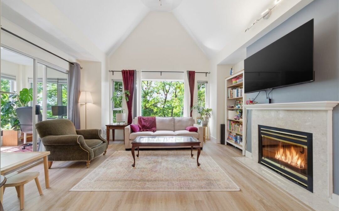 #309 – 1550 FELL AVENUE   NORTH VANCOUVER