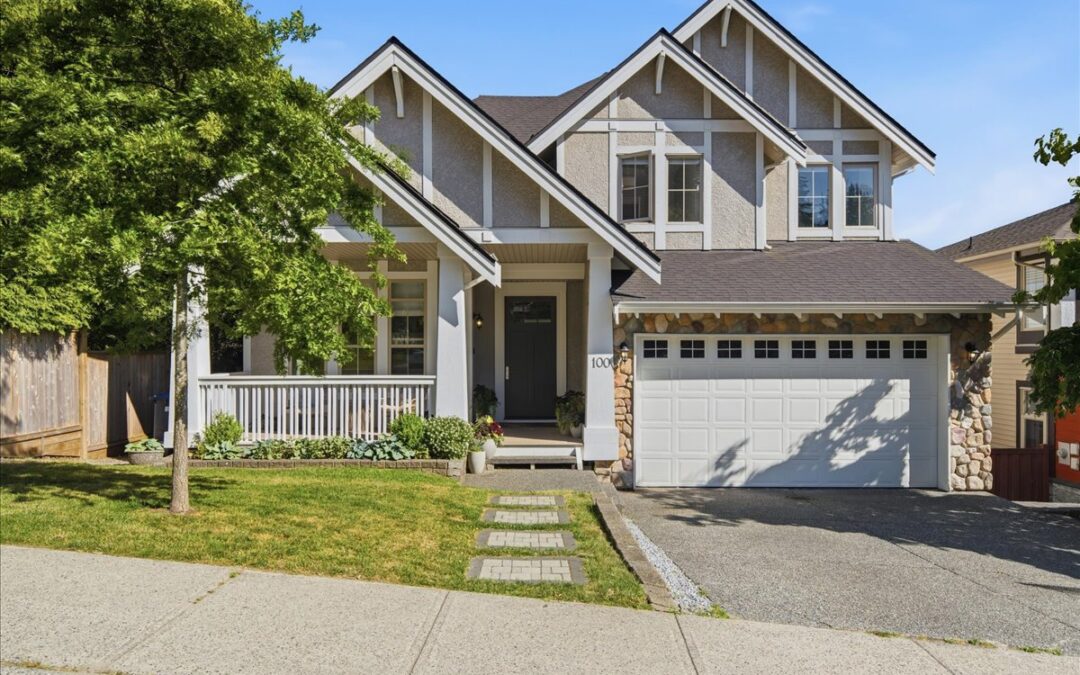 100 FERNWAY DRIVE  PORT MOODY